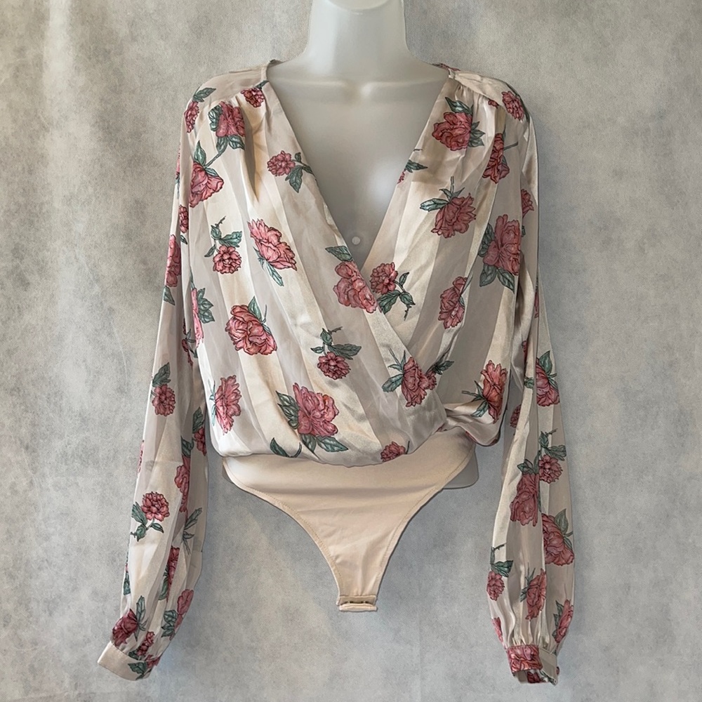 Lovers + Friends Layla Blouse with Thong Bottom Size XS